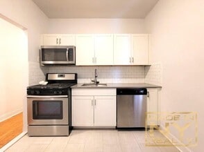 Building Photo - 1 bedroom in ASTORIA NY 11102