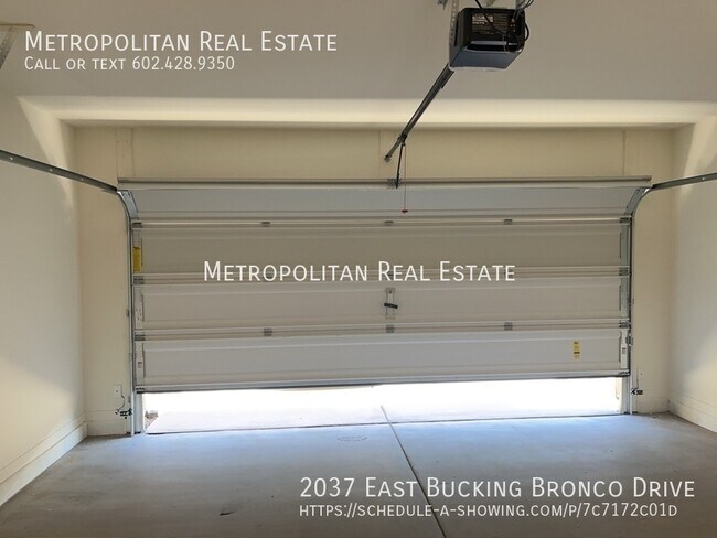 Building Photo - 2037 Bucking Bronco Dr