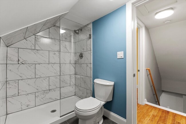 Building Photo - 3 Providence Hill Rd