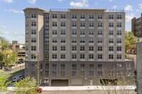 Building Photo - 56 Prospect St