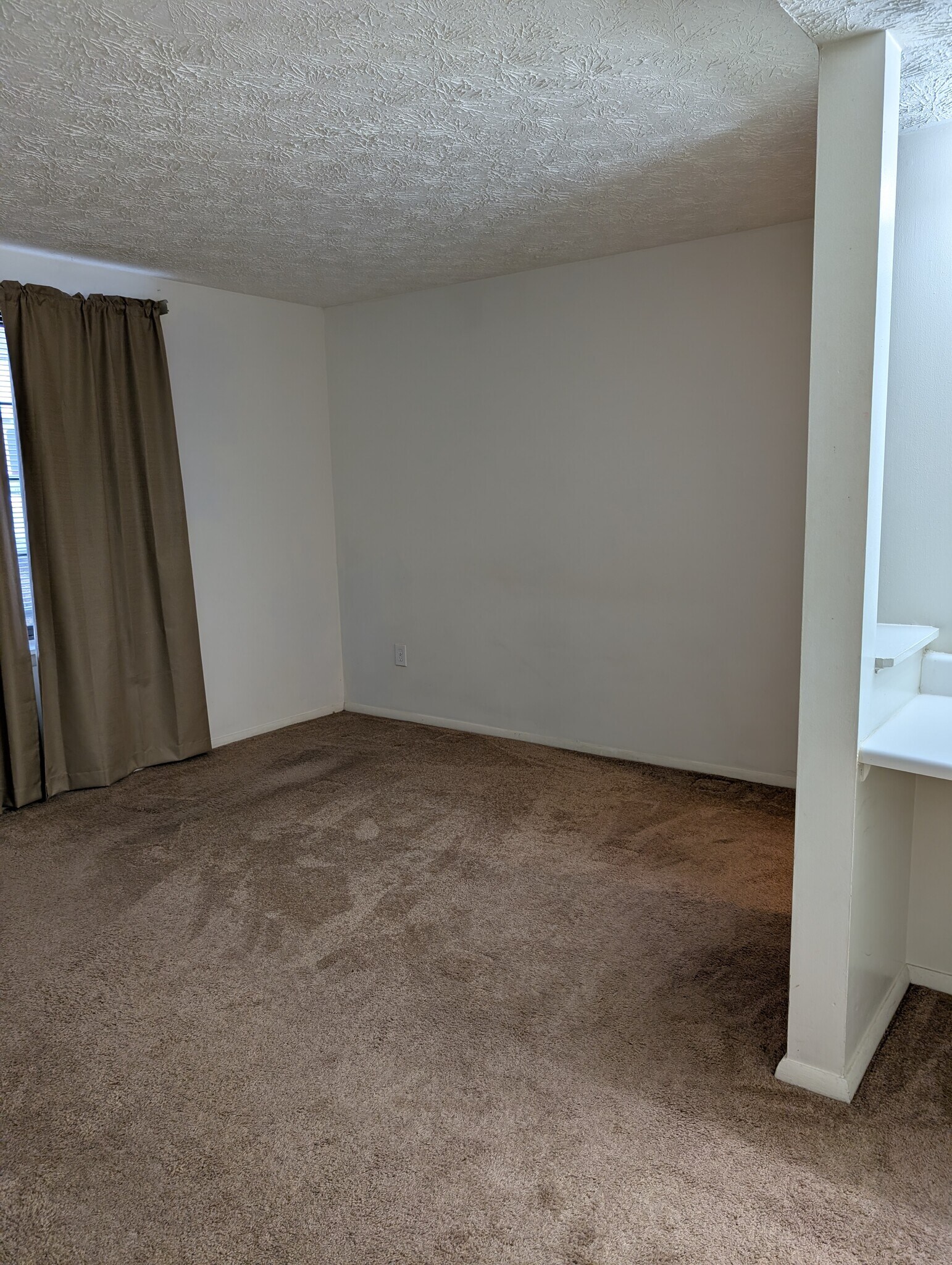 Building Photo - 4410 Groombridge Way