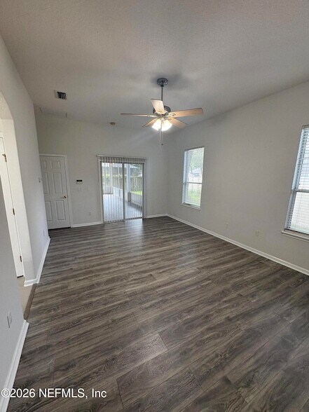 Building Photo - 86005 Maple Leaf Pl