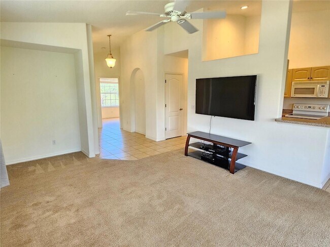 Building Photo - 904 Casa Del Lago Way