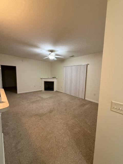 living room - 7746 Essex Gate Dr S