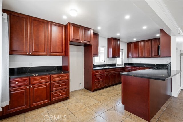 Building Photo - 1136 Cary Ave