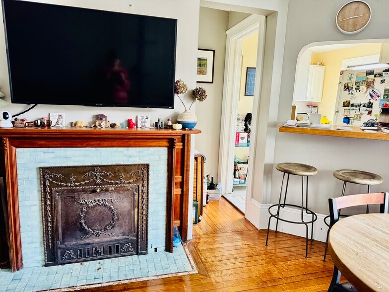 Building Photo - 56 Windle Park