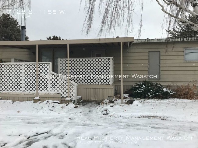 Building Photo - 3 Bedroom Mobile Home in West Jordan