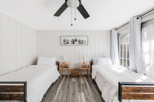 Building Photo - 7326 Winding Star Dr