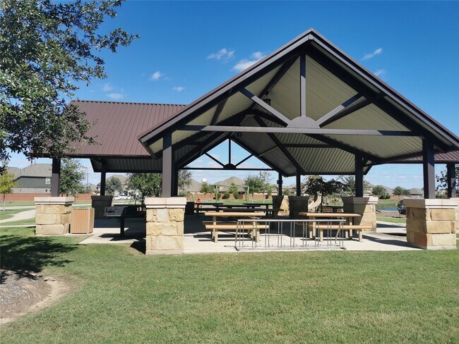 Building Photo - 26046 Quiet Field Ct