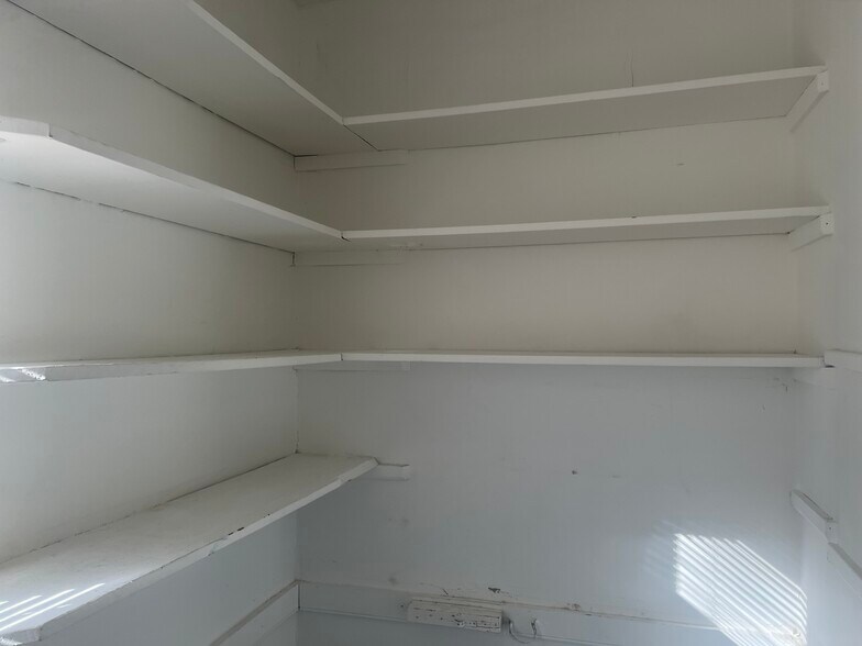 Building Photo - 8 Fox Terrace