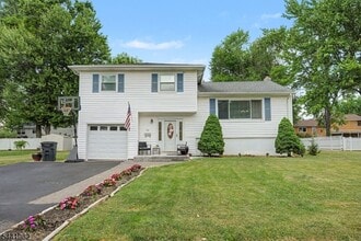 Building Photo - 23 Distler Ave