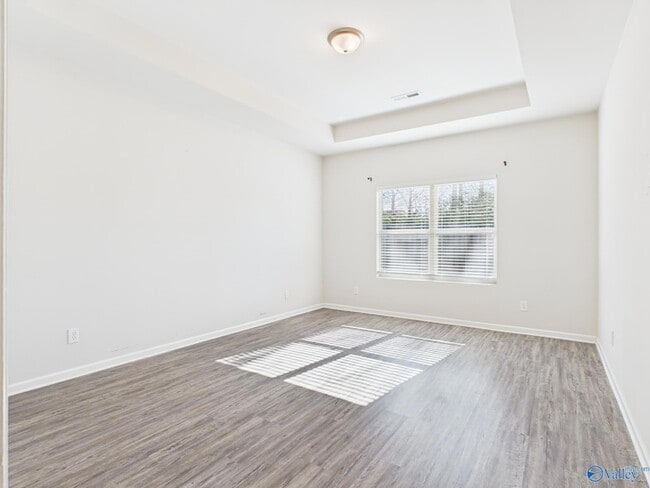 Building Photo - 149 Fernhill Dr NW