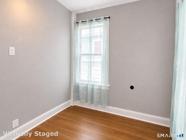 Building Photo - 115 Wall St