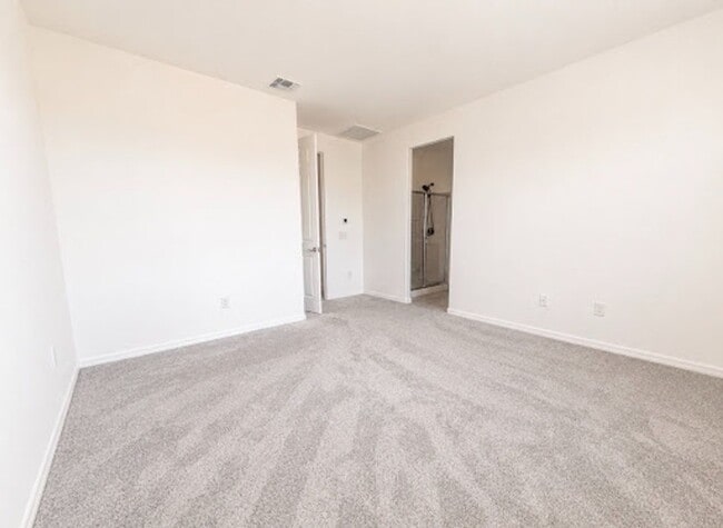 Building Photo - 12818 N Dutch Dr