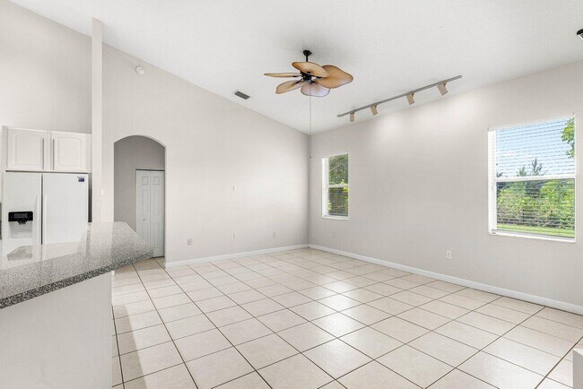 Building Photo - 12208 75th Ln N