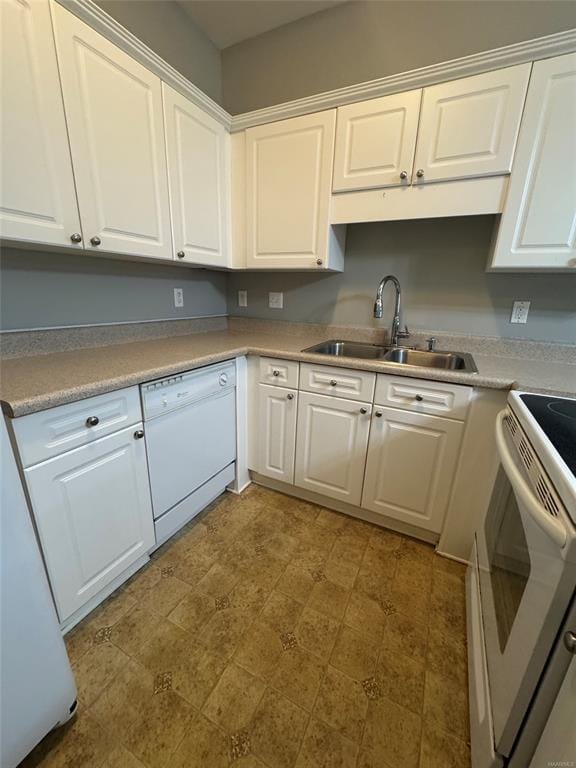 Building Photo - 61 Park Dr S