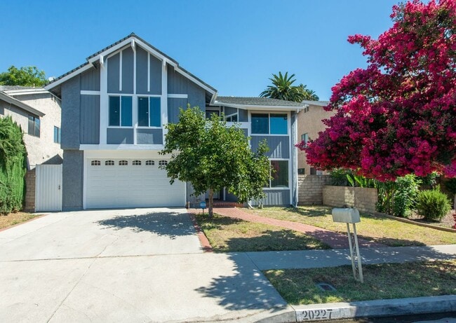 Primary Photo - 20227 Elkwood St