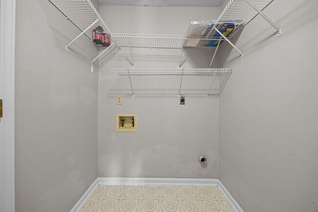 Building Photo - Welcome to Brynn Marr!