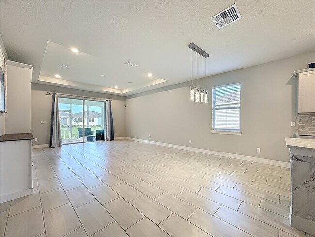 Building Photo - 2232 Bur Oak Blvd