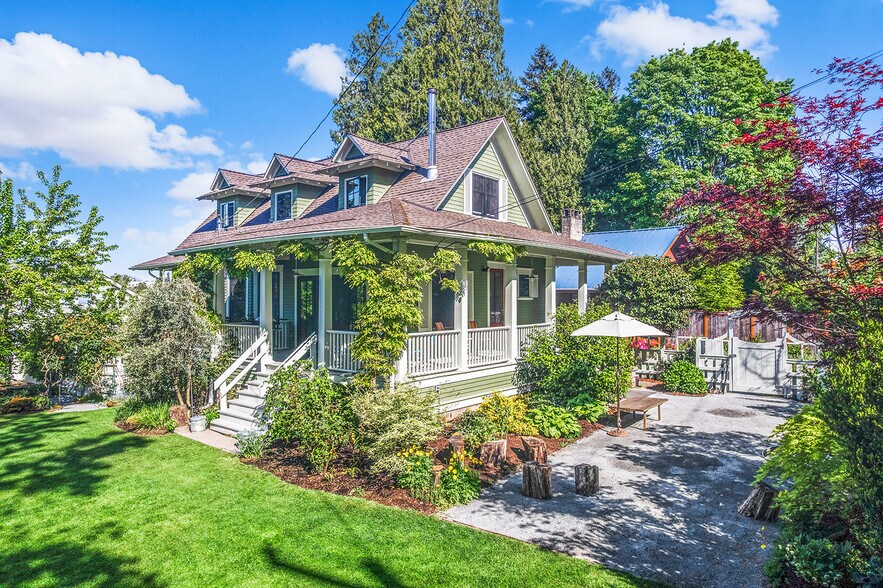 Building Photo - 7541 Seward Park Ave S