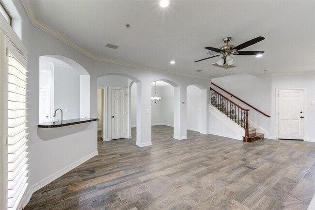 Building Photo - 4340 Lake Walk Ct