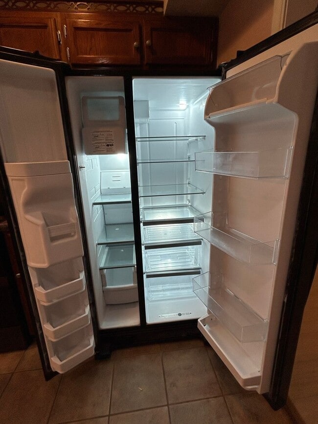 Building Photo - 273 Ivy Pl