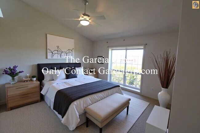 Building Photo - 8955 SW Iowa Dr