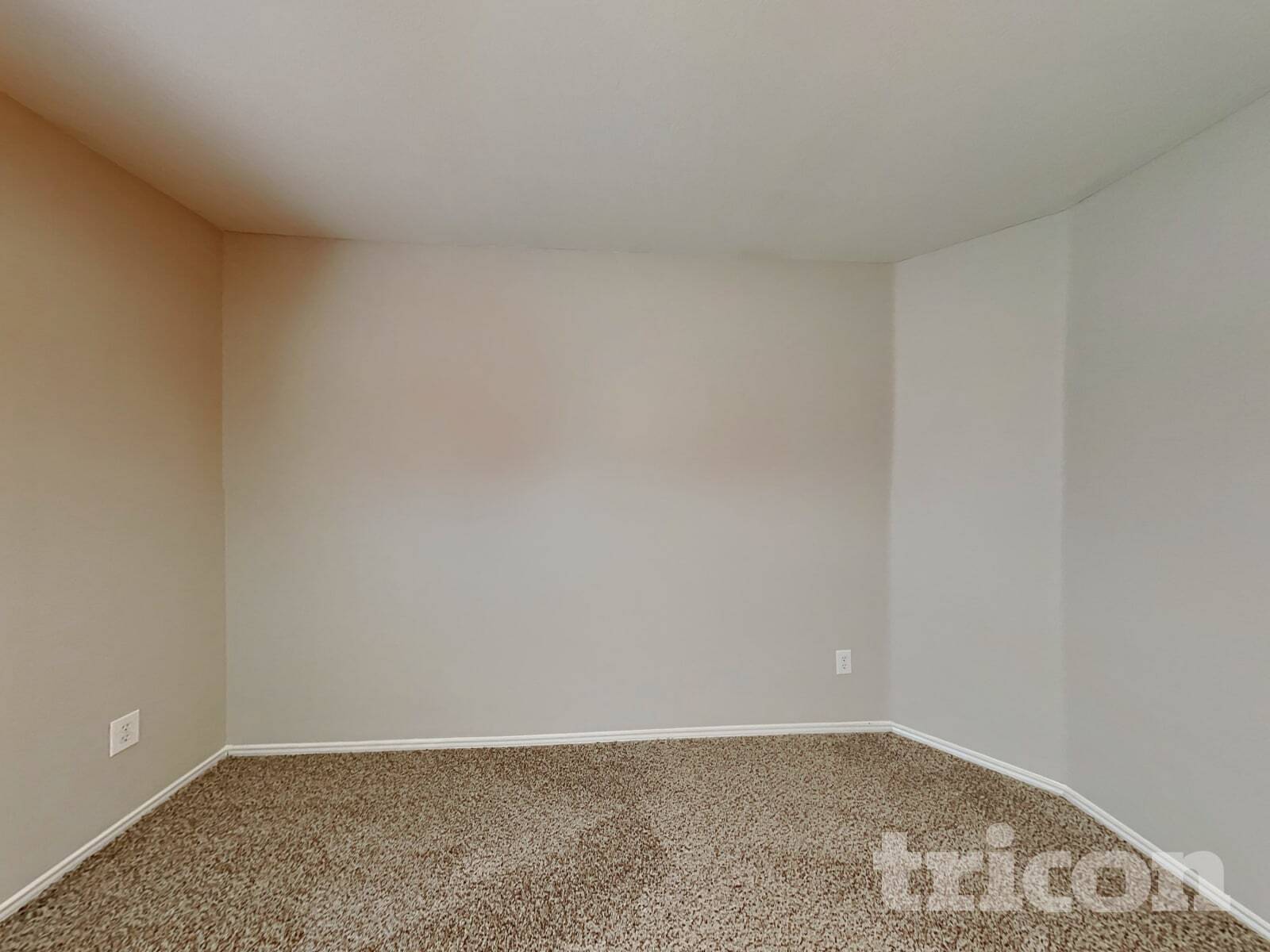 Building Photo - 529 Blue Sage