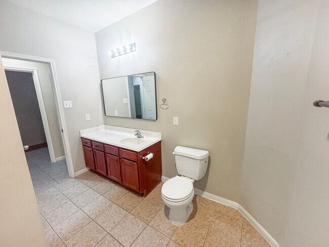 Building Photo - 26403 Abbey Springs Ln
