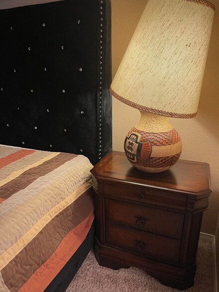 Building Photo - 26256 Palm Tree Ln