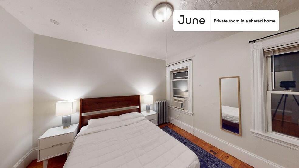 Building Photo - Room in Shared 6 bed/2 bath home in Allston
