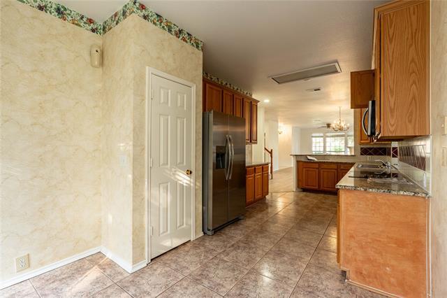 Building Photo - 3925 Cobblestone Ct