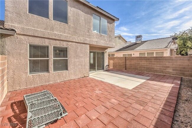 Building Photo - 1453 Rothwell Ct