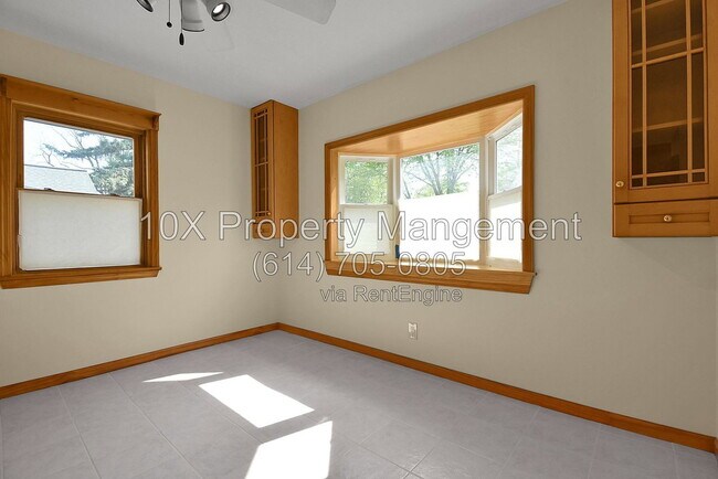 Building Photo - 227 Haldy Ave