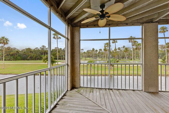 Primary Photo - 400 Sandiron Cir