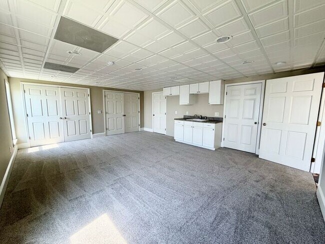 Building Photo - Lake Murray - Irmo - Offering Self Guided Tour with RENTLY!