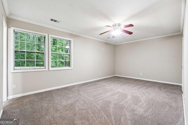 Building Photo - 4326 Dogwood Farms Dr