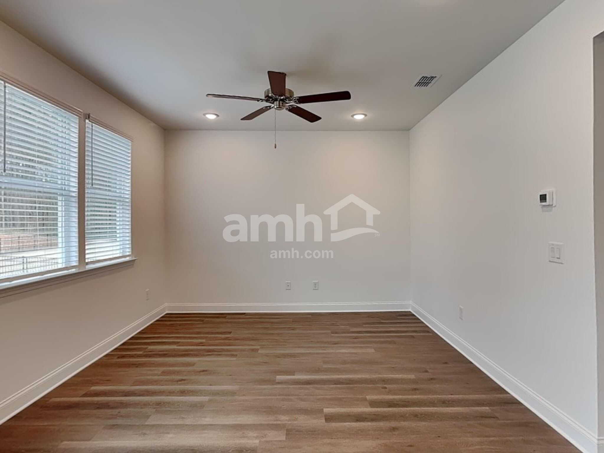 Building Photo - 29 Sapling Way