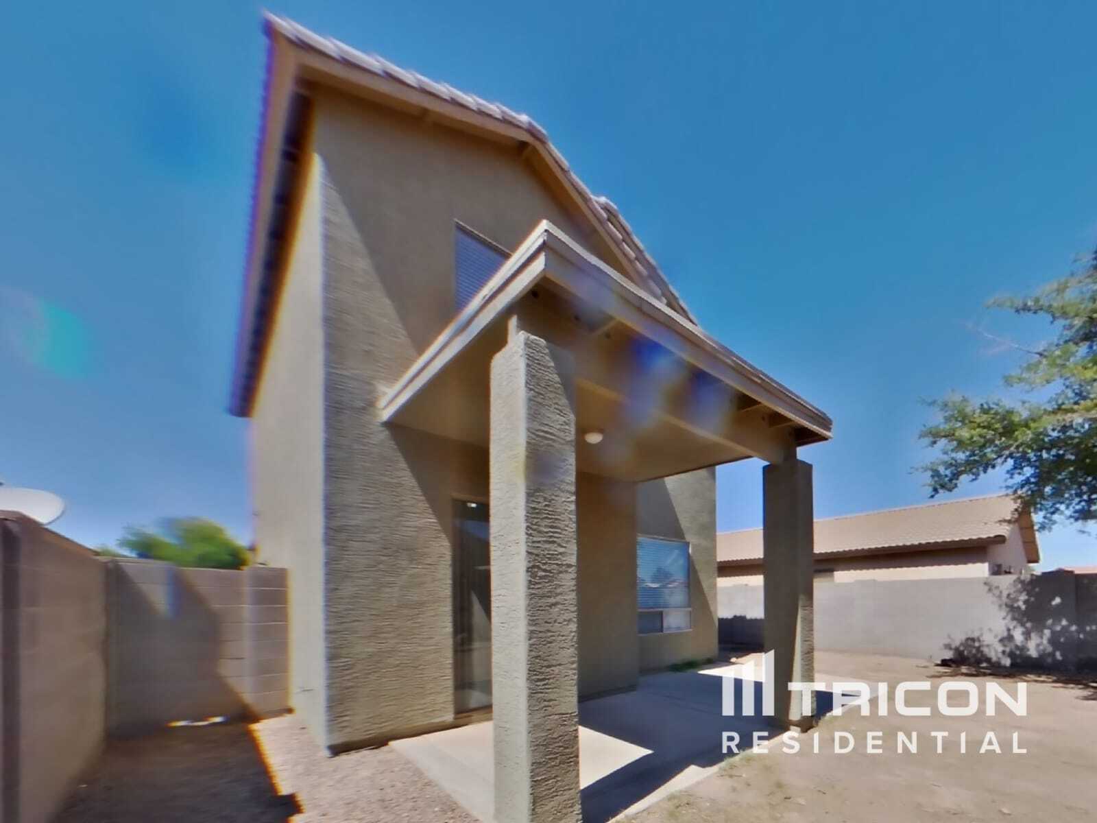 Building Photo - 873 E Impreria St