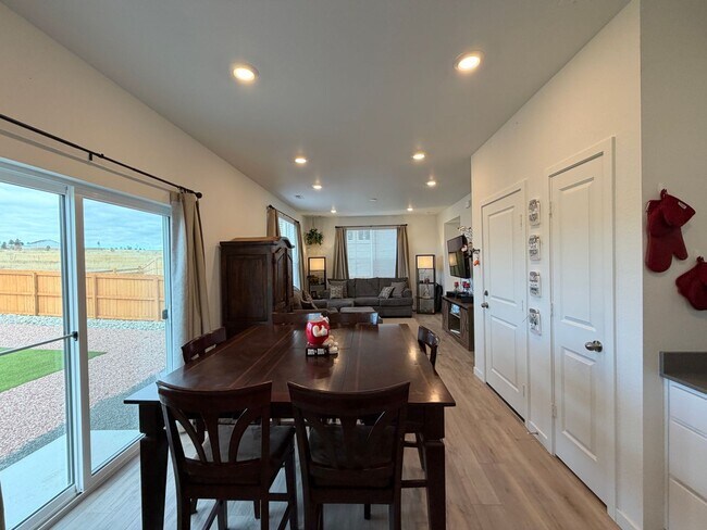 Building Photo - Fully Furnished 2024 Model Home Backing to Open Space