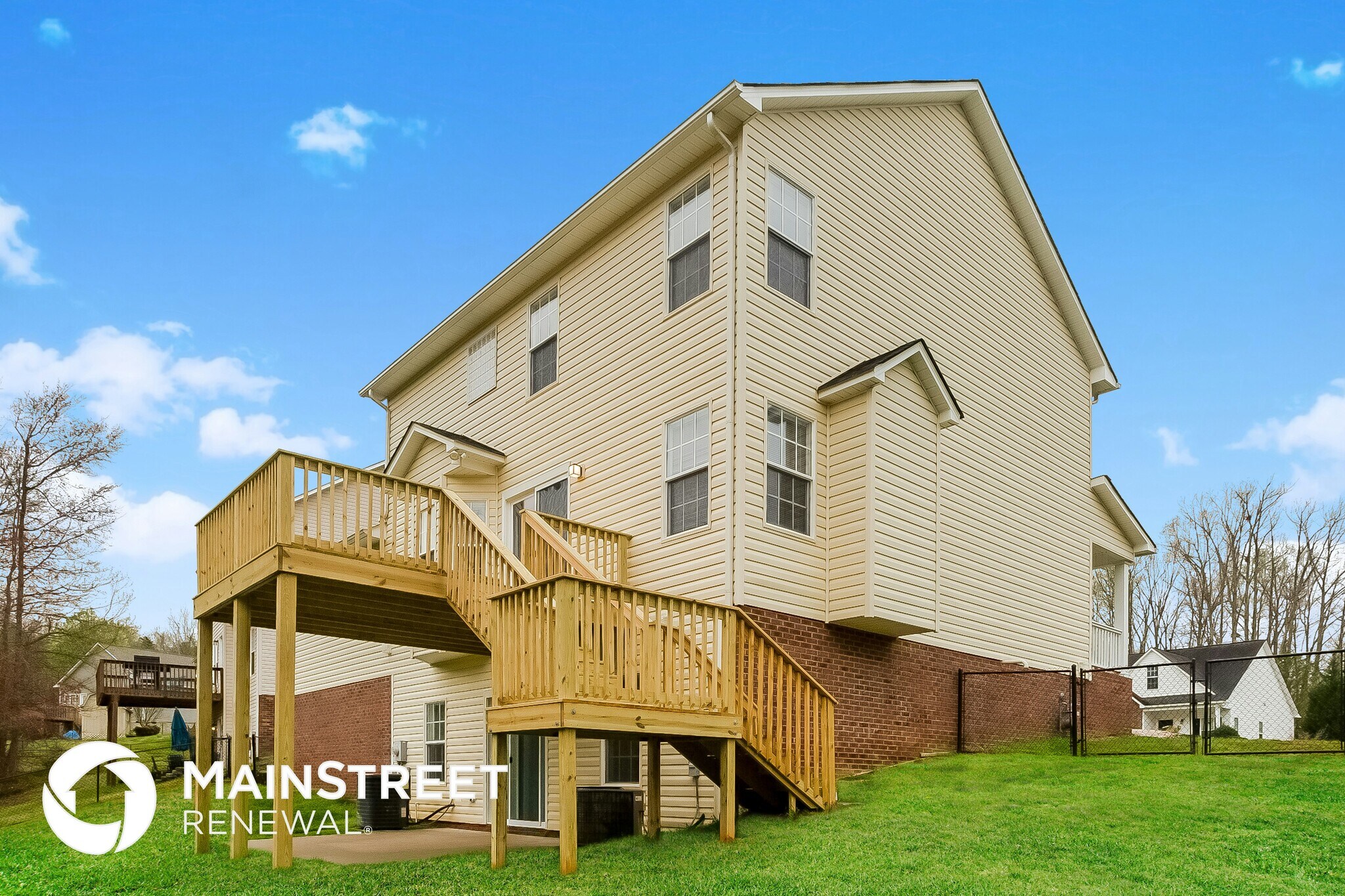 Building Photo - 108 Brookstone Way