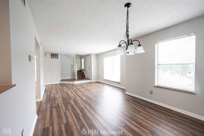 Building Photo - 860 Sable Ridge Dr