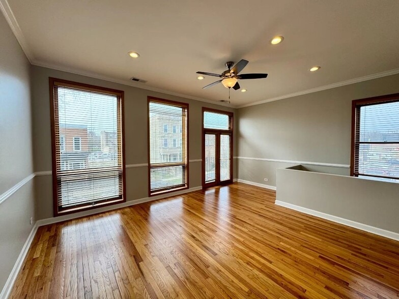 Building Photo - 1537 N Fairfield Ave