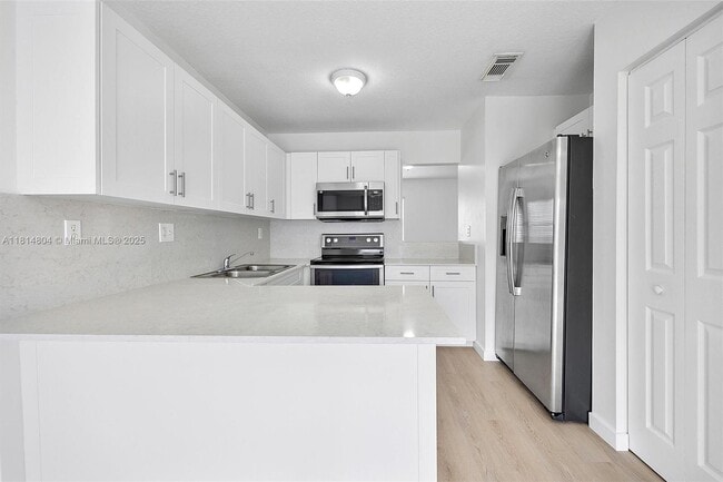 Building Photo - 16260 SW 97th St