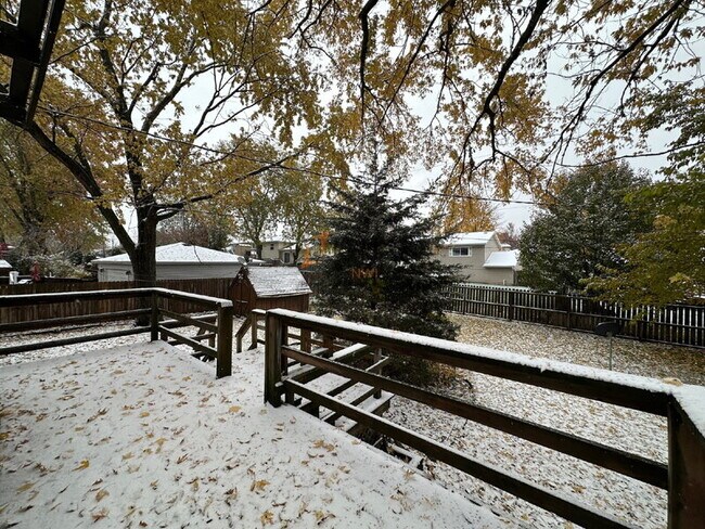 Building Photo - 6939 W 85th Ave