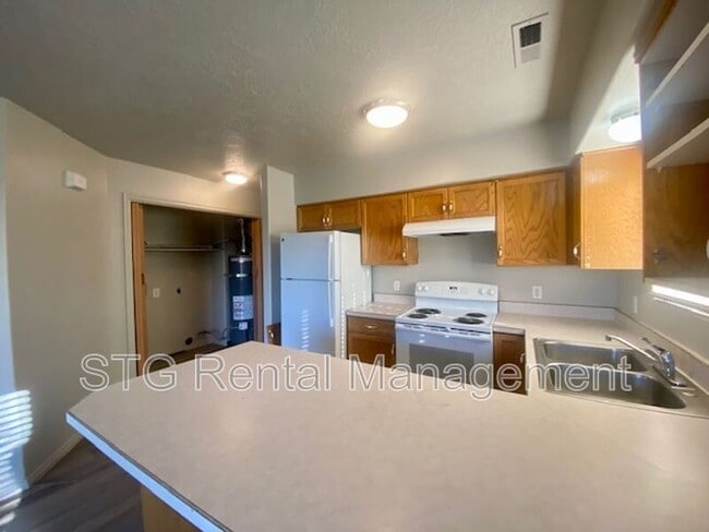 Building Photo - 473 E 1100 S