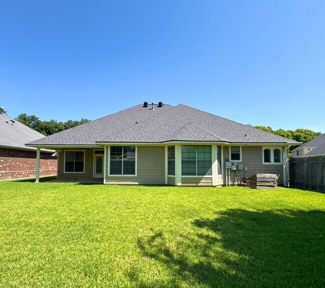 Building Photo - 297 Eagle Bend Way
