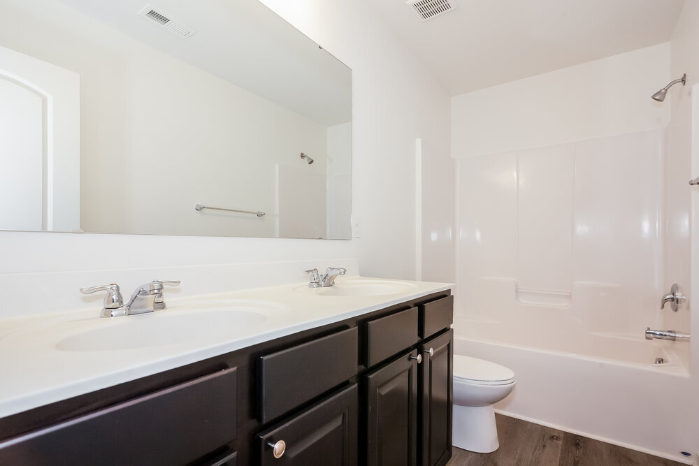 Building Photo - 6500 Bluegill Rd