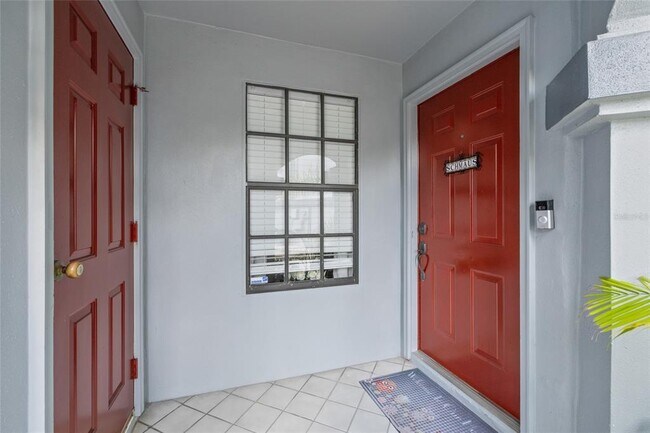 Building Photo - 4265 Brentwood Park Cir