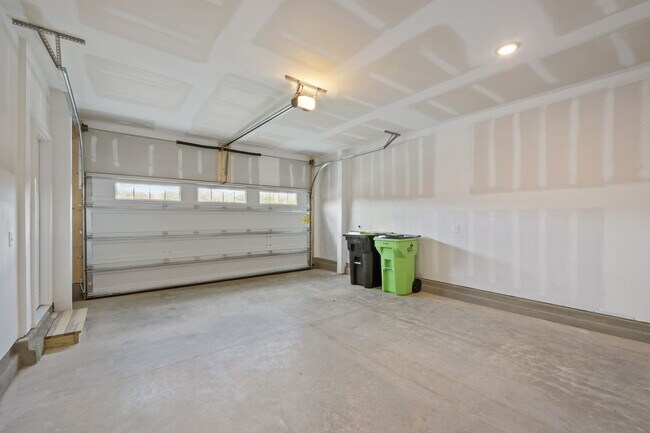 Building Photo - 2815 Carbondale Ct